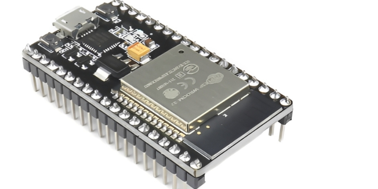 The IoT Powerhouse: Introducing the ESP32 WiFi & Bluetooth Development Board
