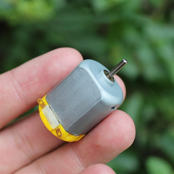 Big DC Toy Motor - Single Shaft Flat 280 Motor (34 x 24 x 18mm)